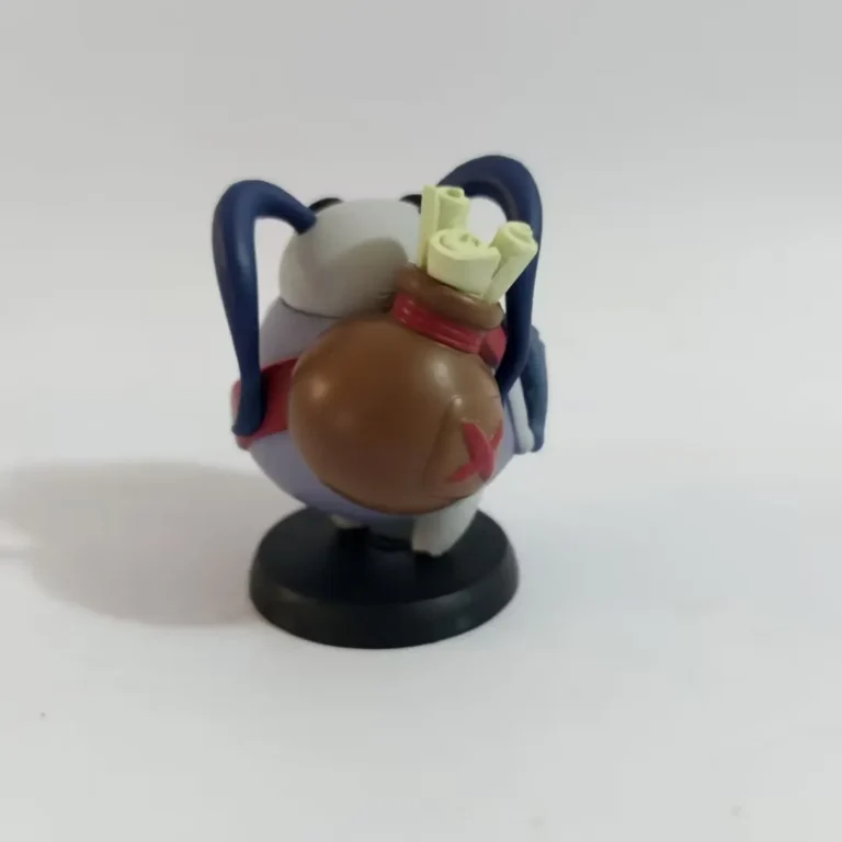 Cornifer mini figure (Back)